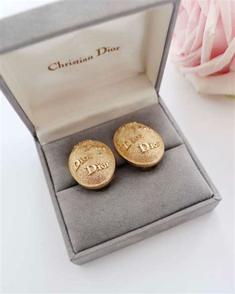 pendientes de dior